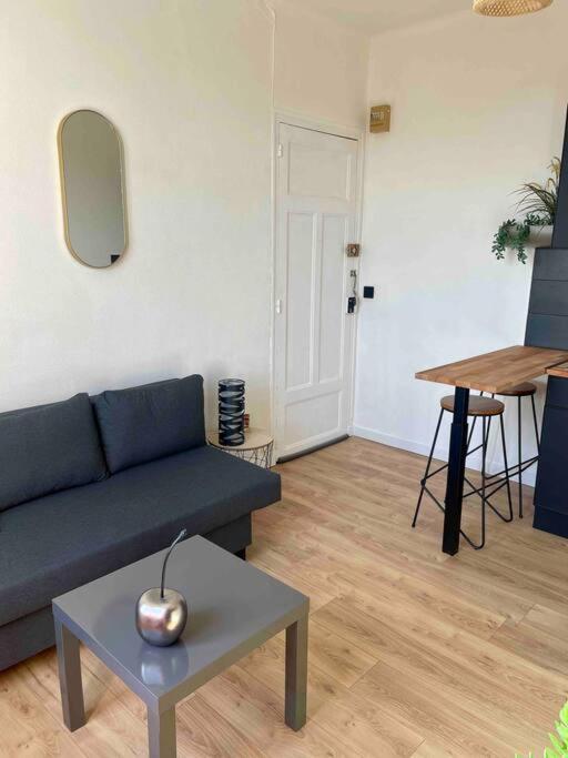 L'Escale Rennaise Apartment Рен Екстериор снимка