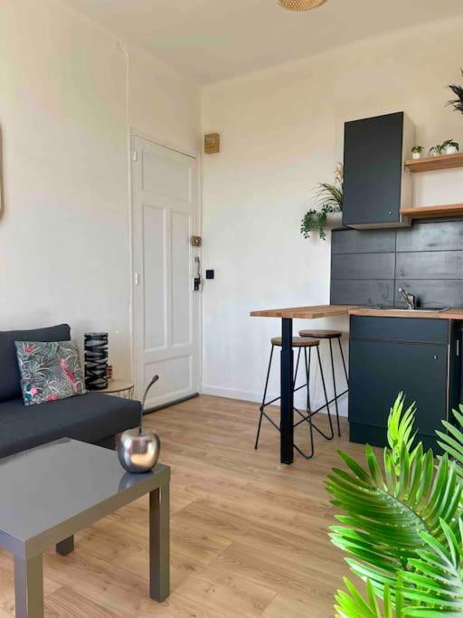 L'Escale Rennaise Apartment Рен Екстериор снимка
